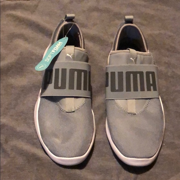 Puma Shoes - Puma Slip On Sneakers NWT